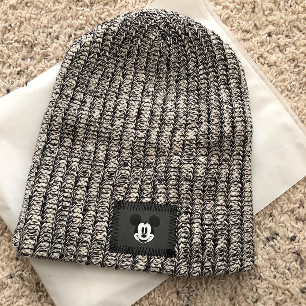 LOVE YOUR MELON X DISNEY— kids beanie
